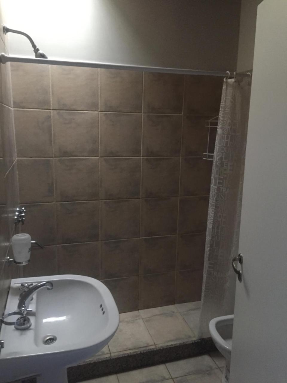 Excelente Duplex En Consorcio Privado C/ Cochera San Juan Exterior foto